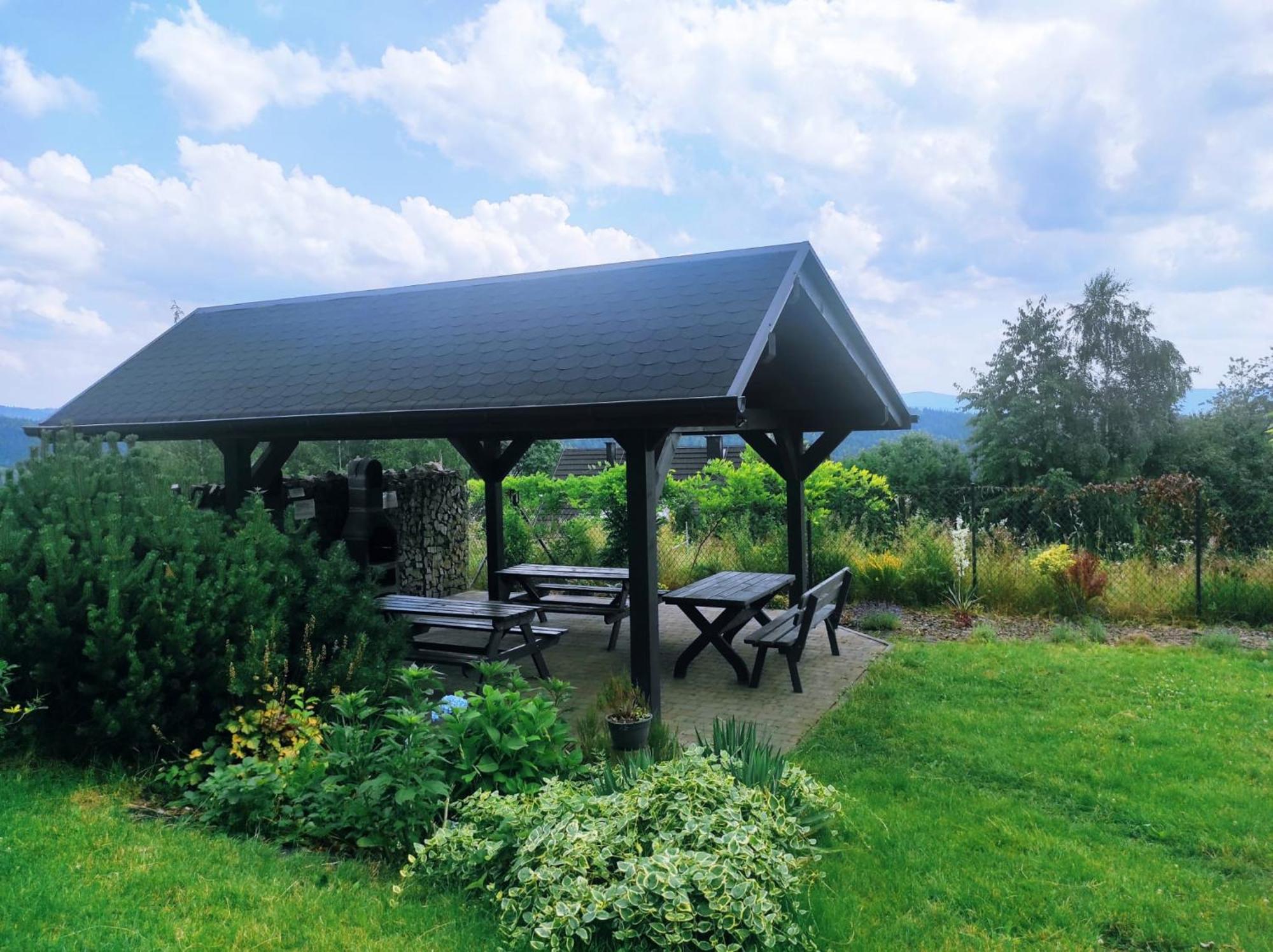 Sloneczny Chelm - Apartamenty W Gorach, Prywatna Sauna Jacuzzi Balia W Cenie, Spa, Grill, Stok Narciarski Myslenice, Sciezki Rowerowe, Rzeka Raba, Widok Na Tatry Eksteriør bilde